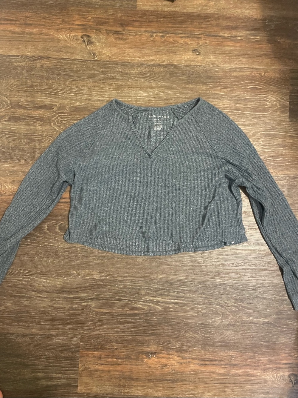 American Eagle Outfitters Ribbed V-Neck Cropped Sweatshirt - Gray